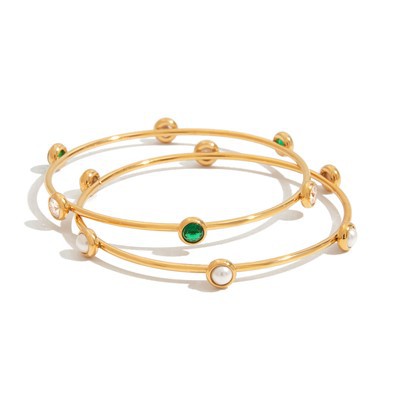 Dainty Bezel Bangle