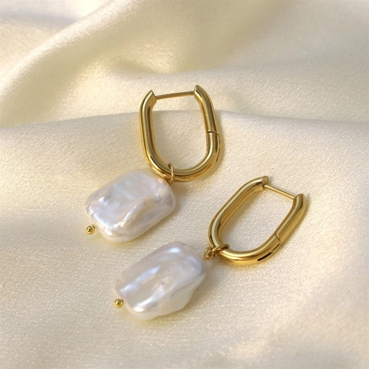 U Hoop Baroque Pearl Drops suppliers